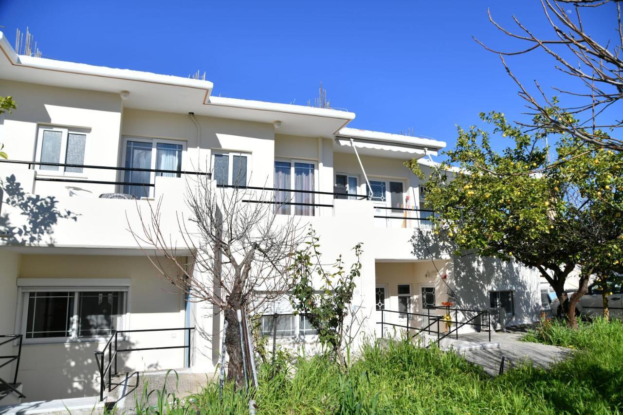 Iskas Apartments Ialisos Exterior foto